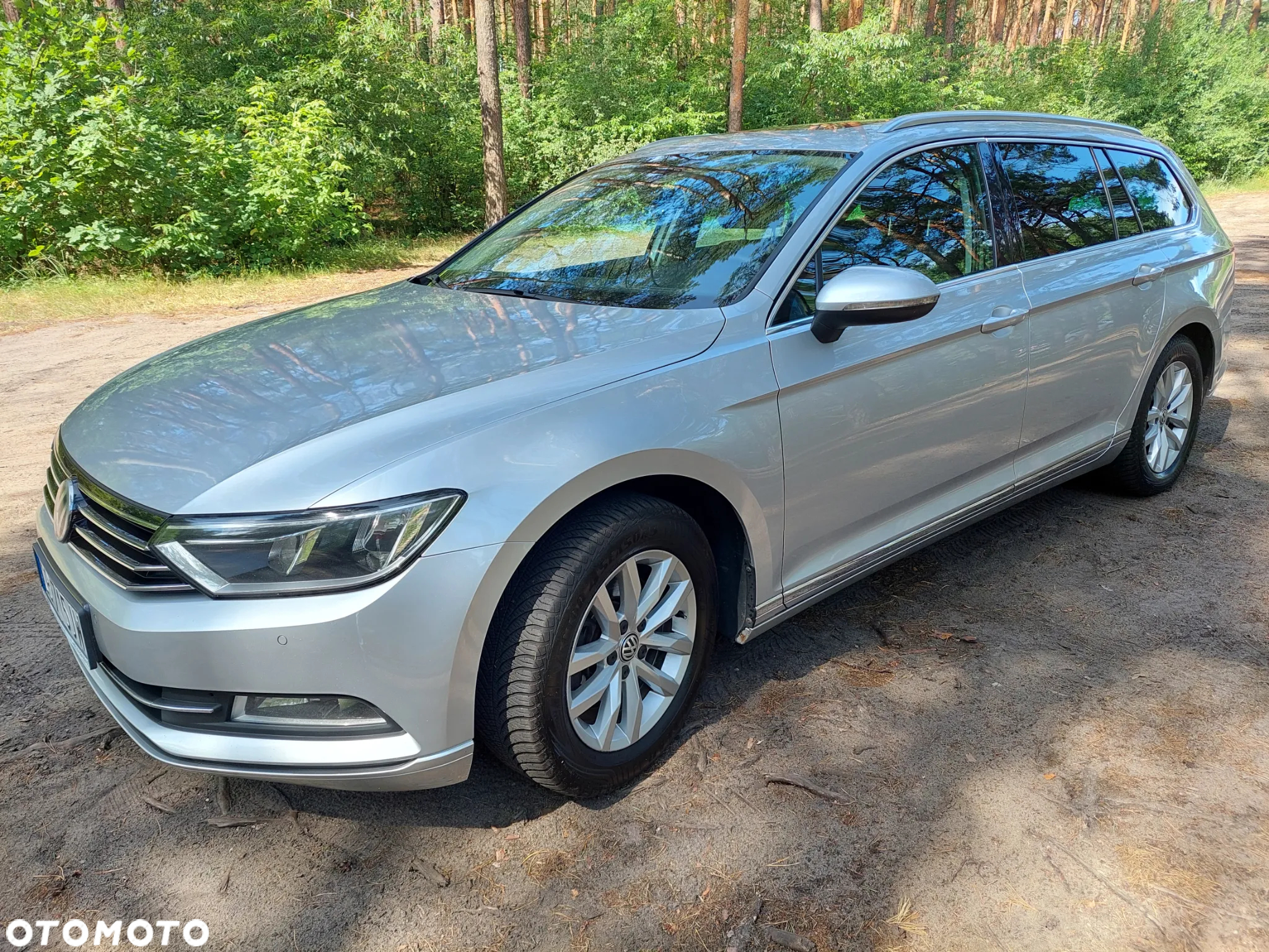 Volkswagen Passat 2.0 TDI BMT Comfortline - 14