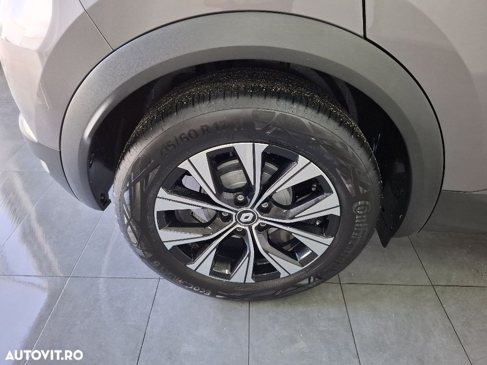 Renault Captur 140 MHEV Techno - 5