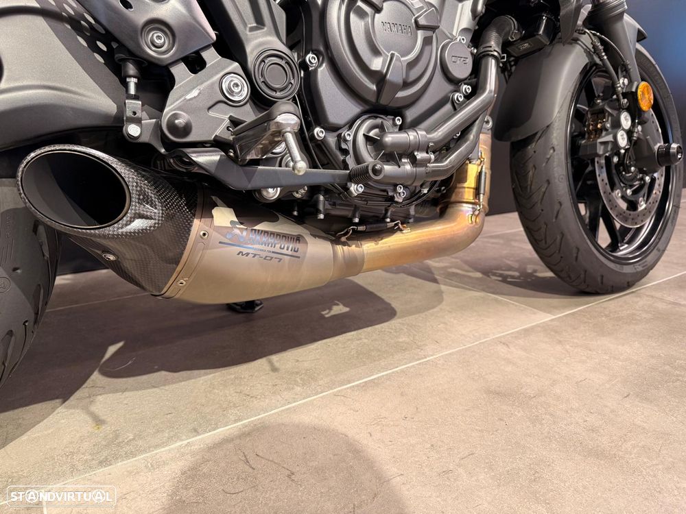 Yamaha MT-07 - 4