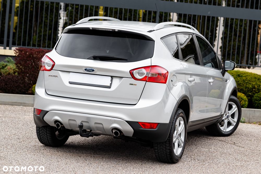 Ford Kuga - 13