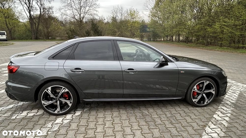 Audi A4 - 5