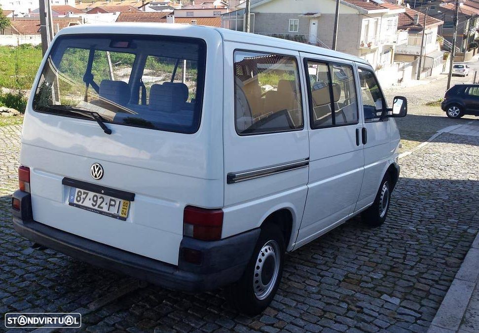 VW Transporter 2.4 D Kombi - 2