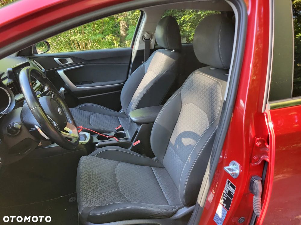 Kia Ceed 1.4 T-GDI M DCT - 8