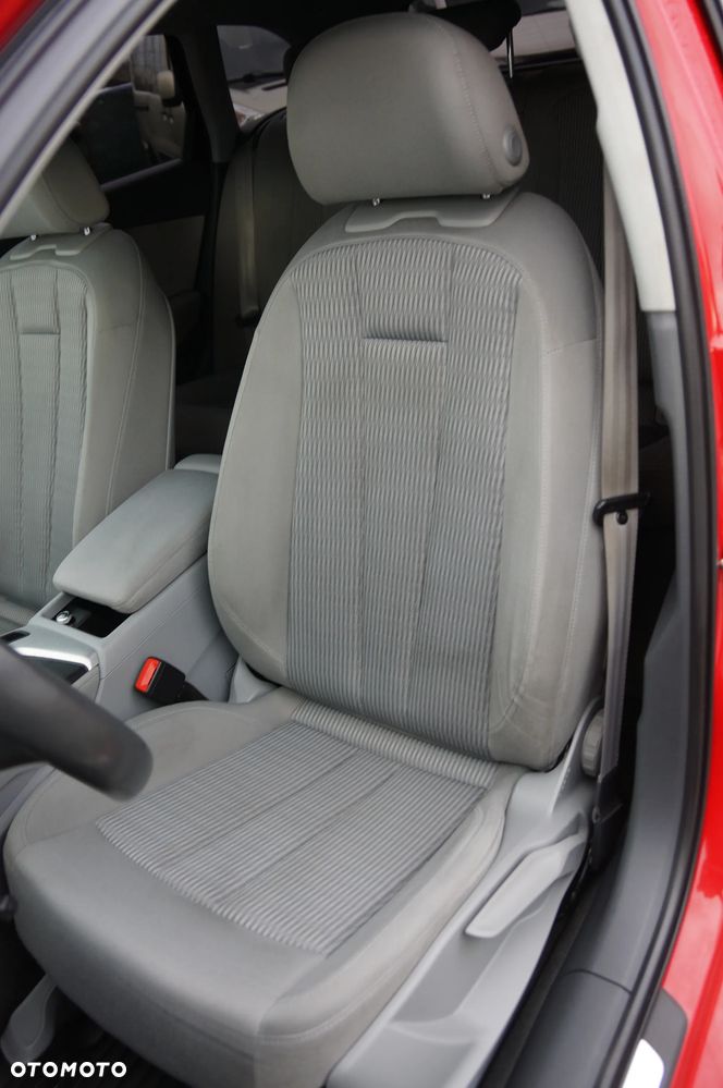 Audi A4 Avant 2.0 TDI - 26