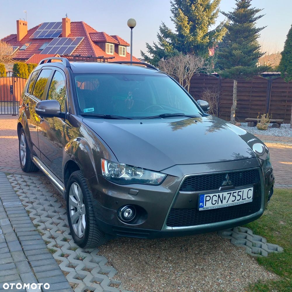 Mitsubishi Outlander - 6