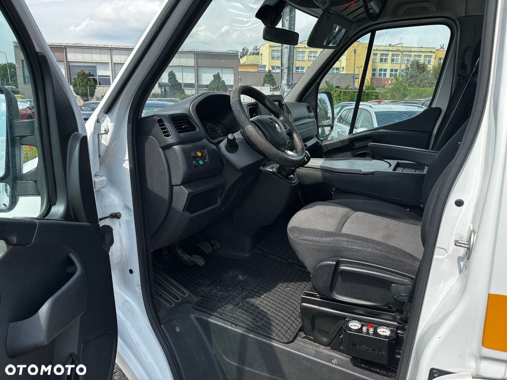 Renault Master - 10