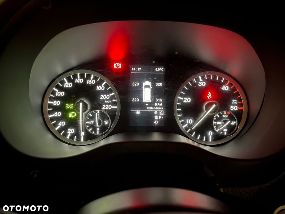 Mercedes-Benz Vito - 13