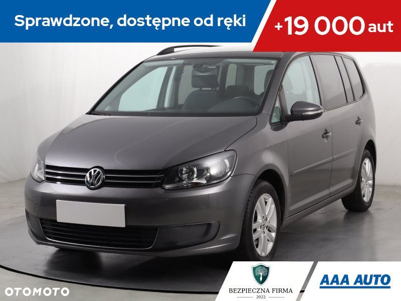 Volkswagen Touran - 1