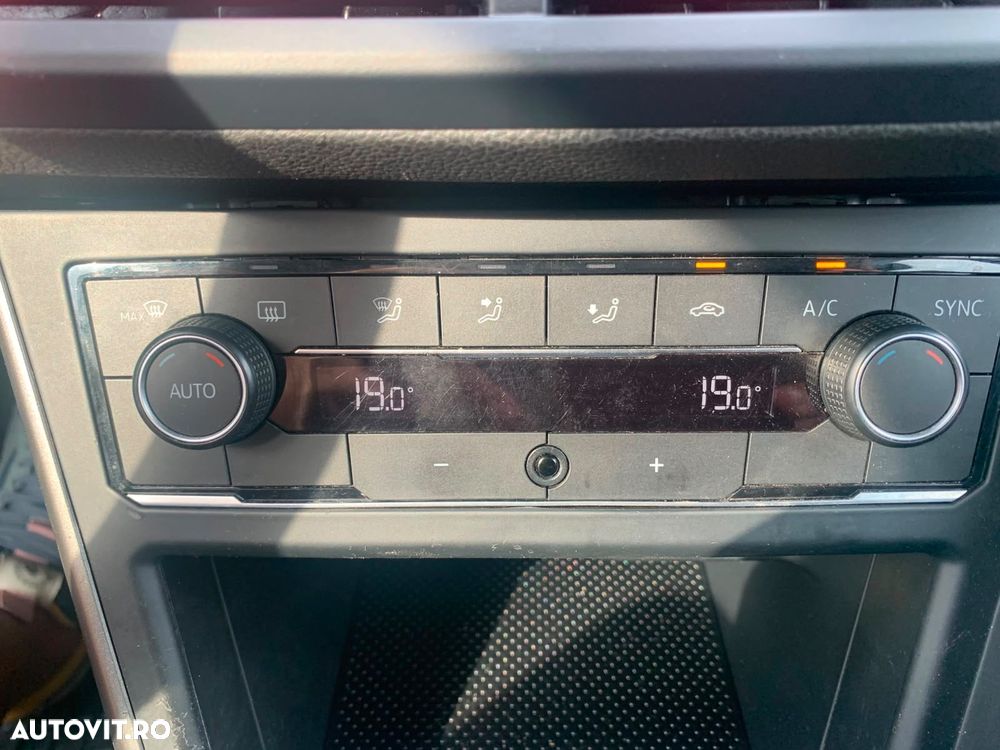 Volkswagen Polo - 11