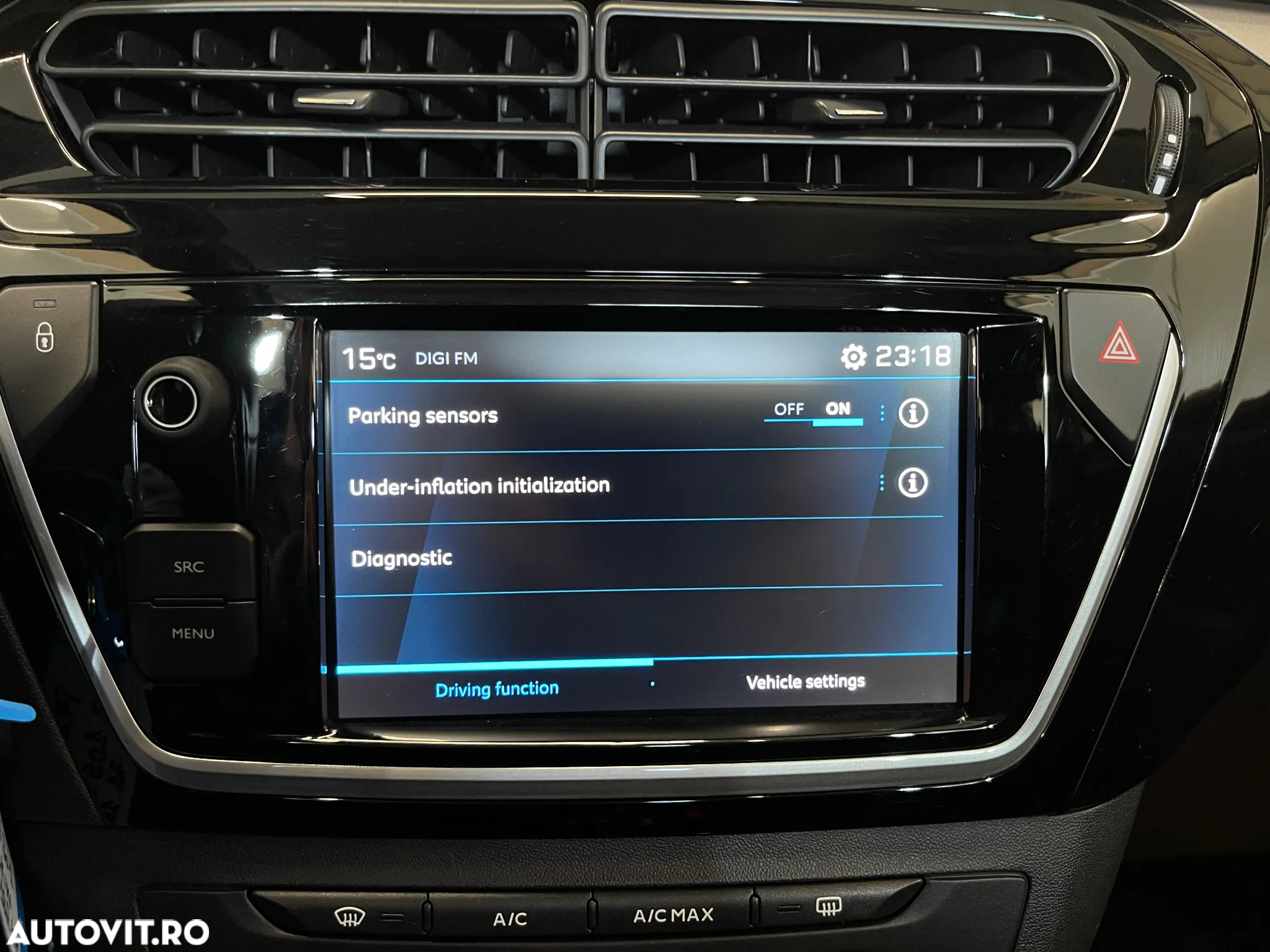 Peugeot 301 1.5 BlueHDI FAP Allure - 14