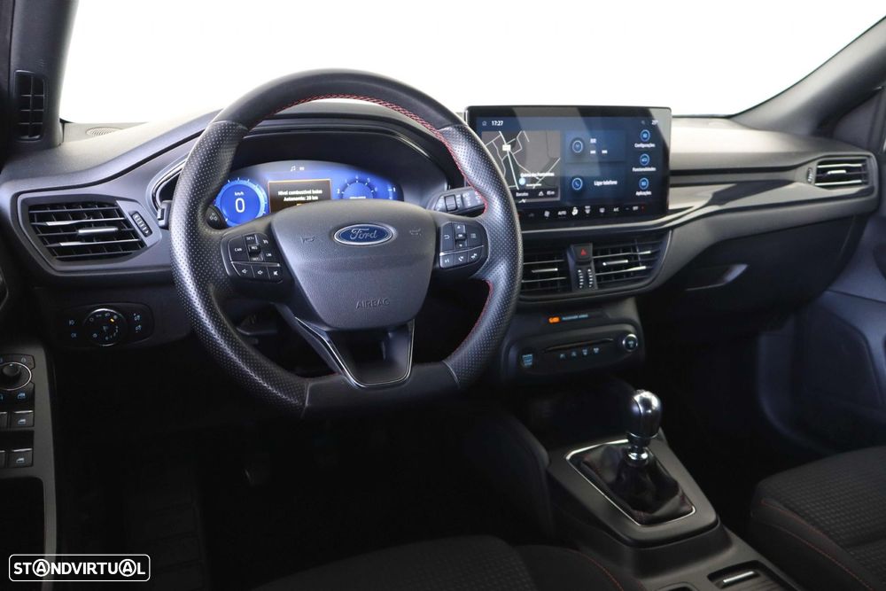 Ford Focus SW 1.0 EcoBoost MHEV ST-Line - 42