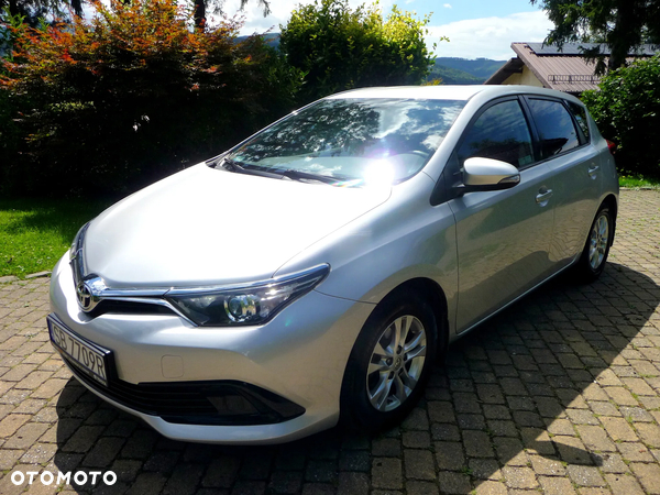 Toyota Auris 1.33 VVT-i Premium