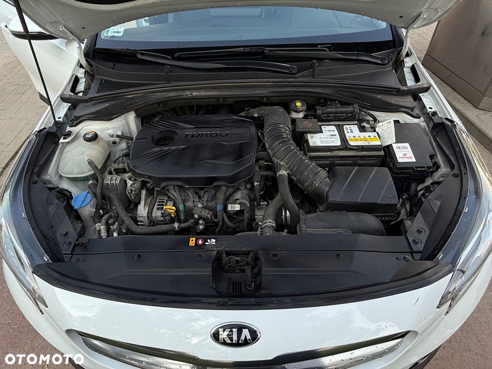 Kia XCeed 1.6 T-GDI L DCT - 13