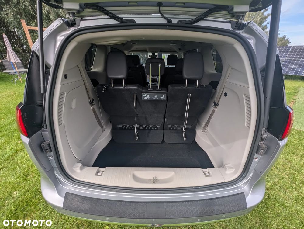 Chrysler Pacifica - 27