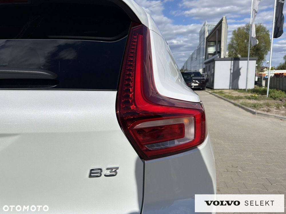 Volvo XC 40 - 30