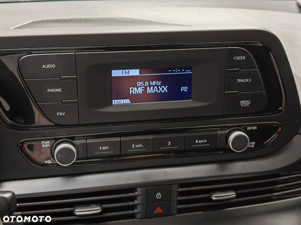 Hyundai i20 1.2 Pure - 25