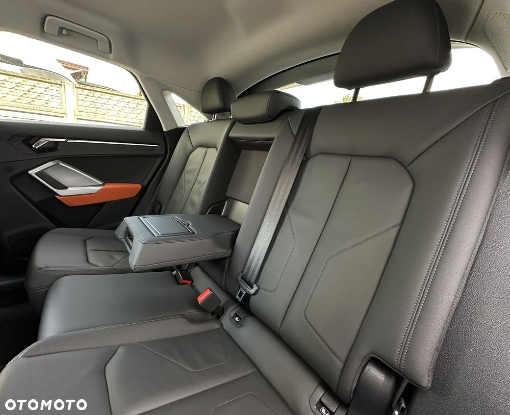 Audi Q3 Sportback 35 TFSI mHEV S-Line S tronic - 21