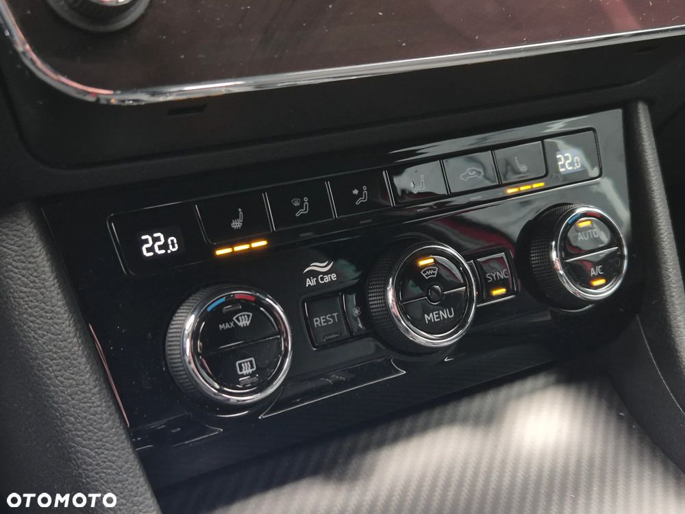 Skoda Superb 1.5 TSI Sportline DSG - 12