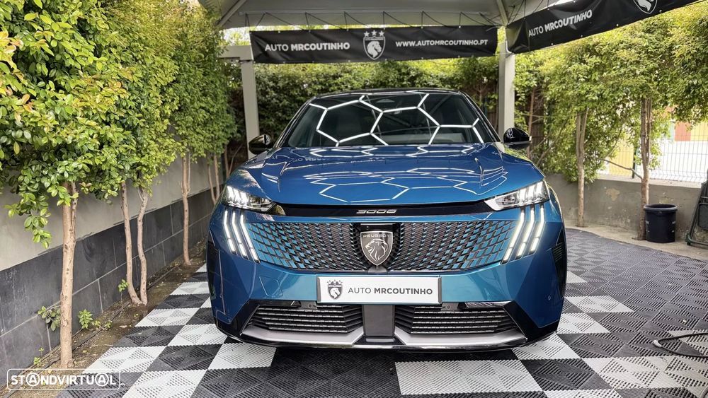 Peugeot E-3008 GT - 3