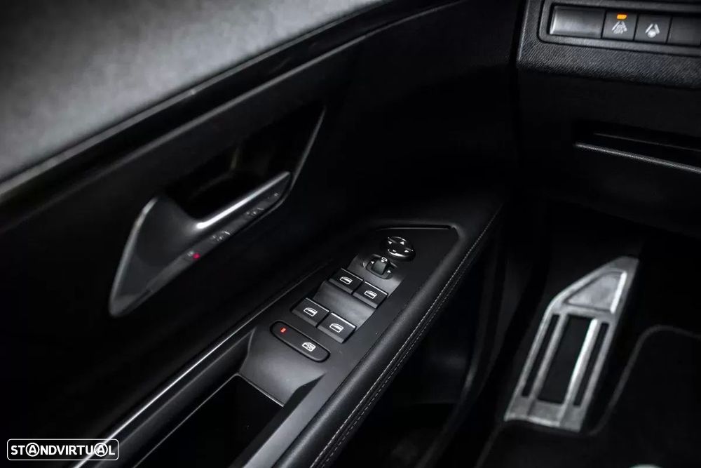 Peugeot 5008 1.5 BlueHDi GT Line EAT8 - 19