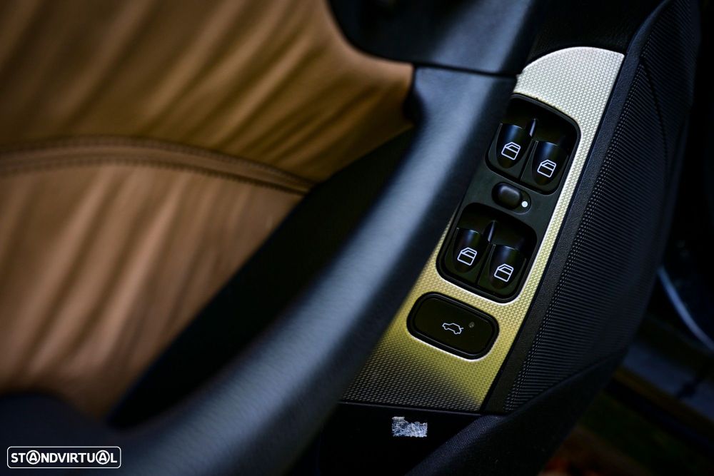 Mercedes-Benz CLK 200 K Avantgarde - 37