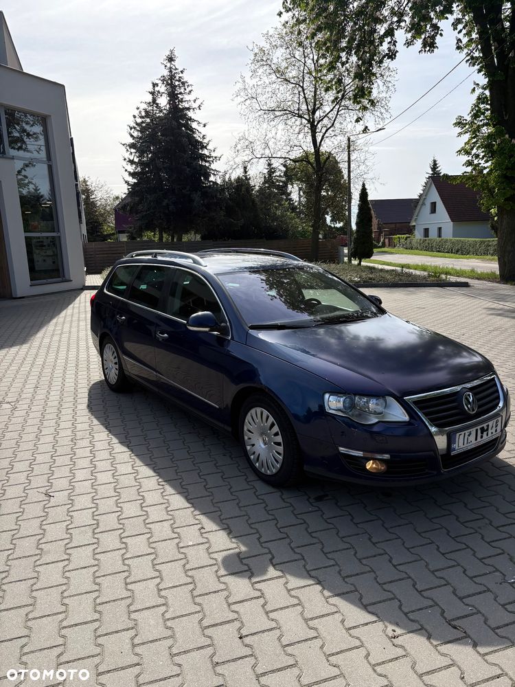 Volkswagen Passat 2.0 TDI DPF Sportline - 3