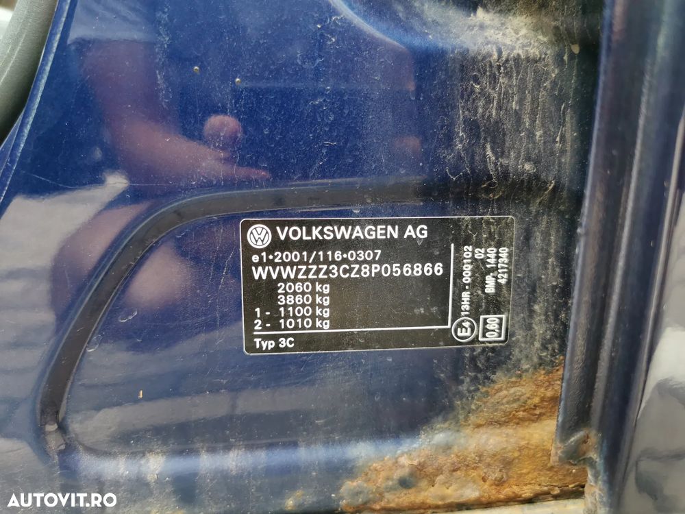 Volkswagen Passat - 24