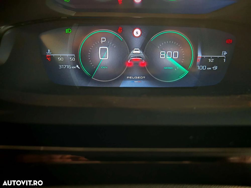 Peugeot 308 1.2L PureTech 130 S&S EAT8 GT - 17