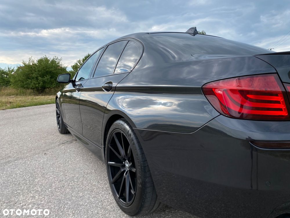 BMW Seria 5 520d Sport-Aut - 15
