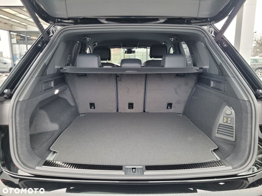 Volkswagen Touareg 3.0 V6 TDI SCR 4Mot R-Line - 29