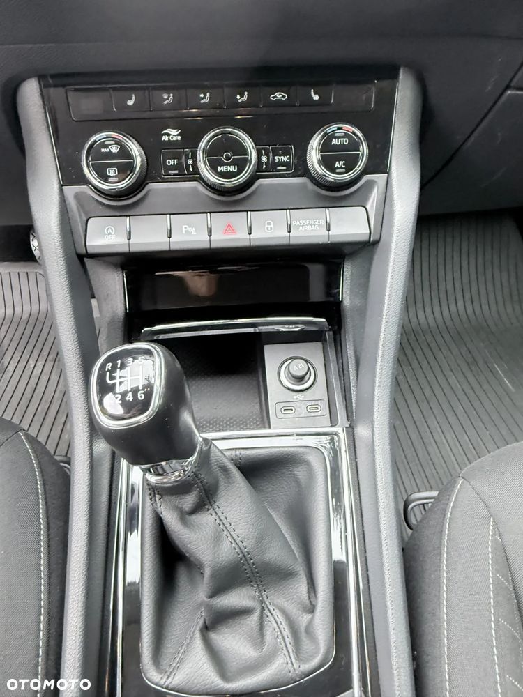 Skoda Karoq 1.5 TSI ACT 4x2 Ambition - 21