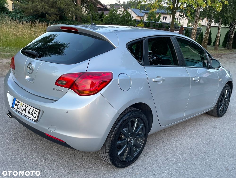 Opel Astra 1.4 Turbo Selection - 38