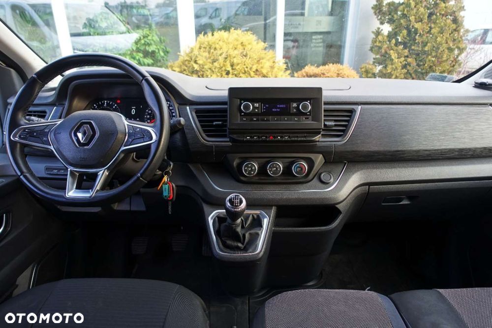 Renault Trafic - 15