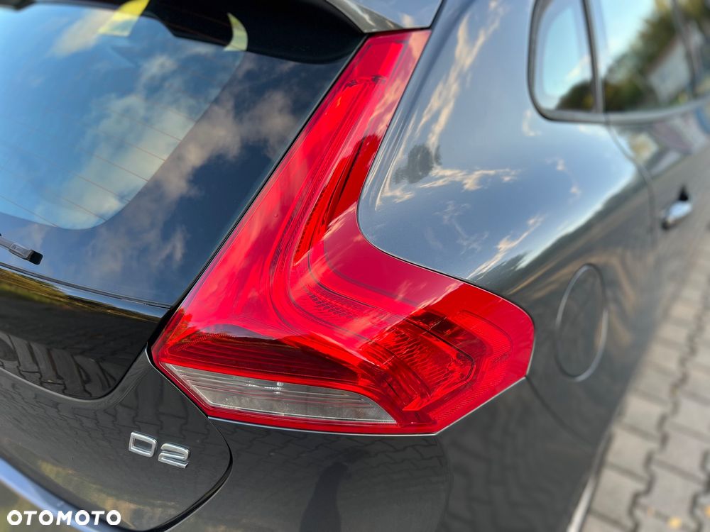 Volvo V40 D2 Kinetic - 17