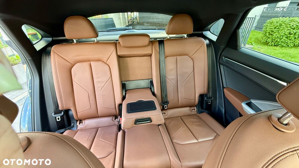 Audi Q3 Sportback - 15