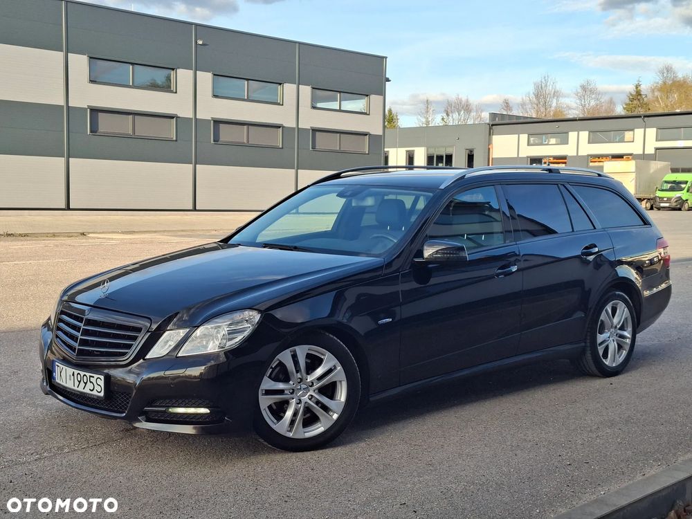 Mercedes-Benz Klasa E 200 CGI BlueEFFICIENCY Automatik Avantgarde - 29