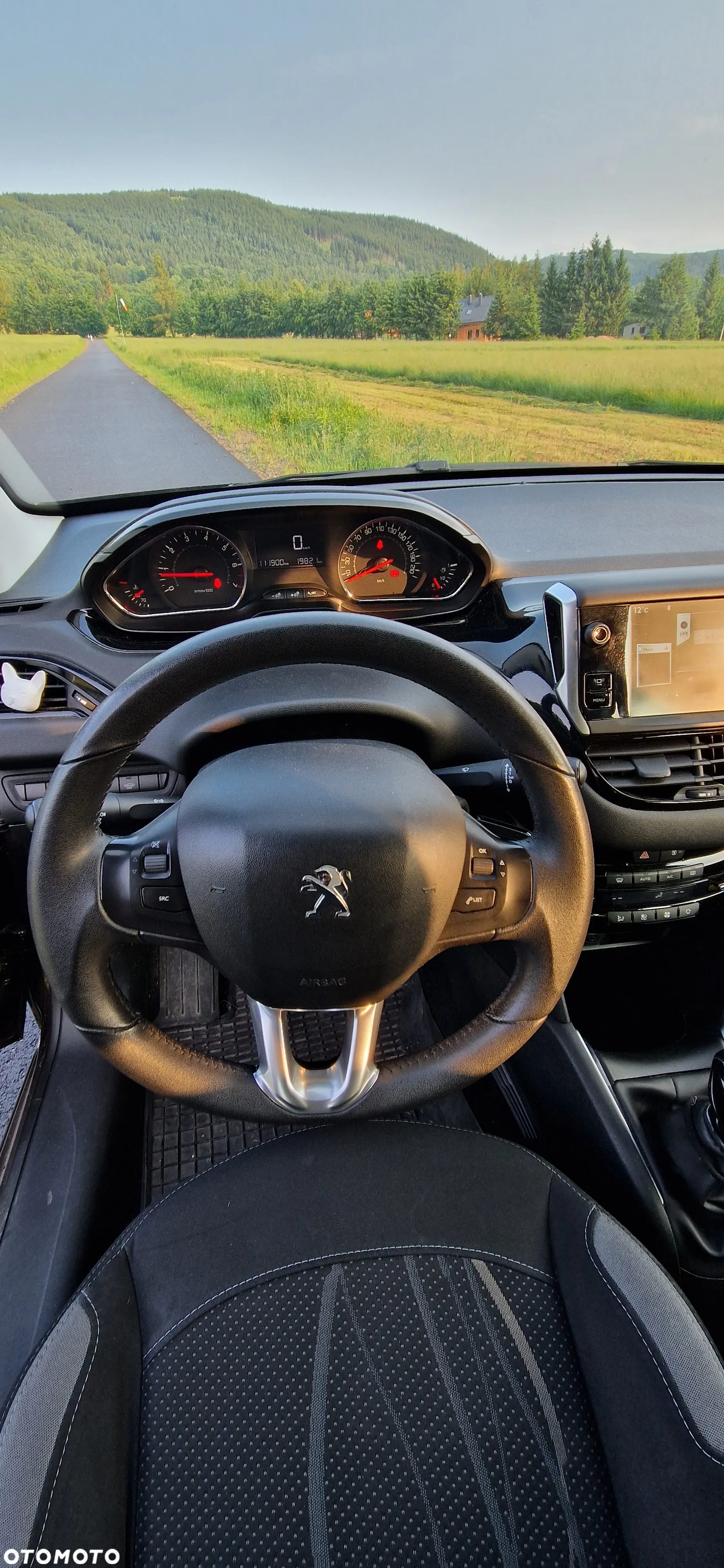 Peugeot 208 1.2 PureTech Active - 4