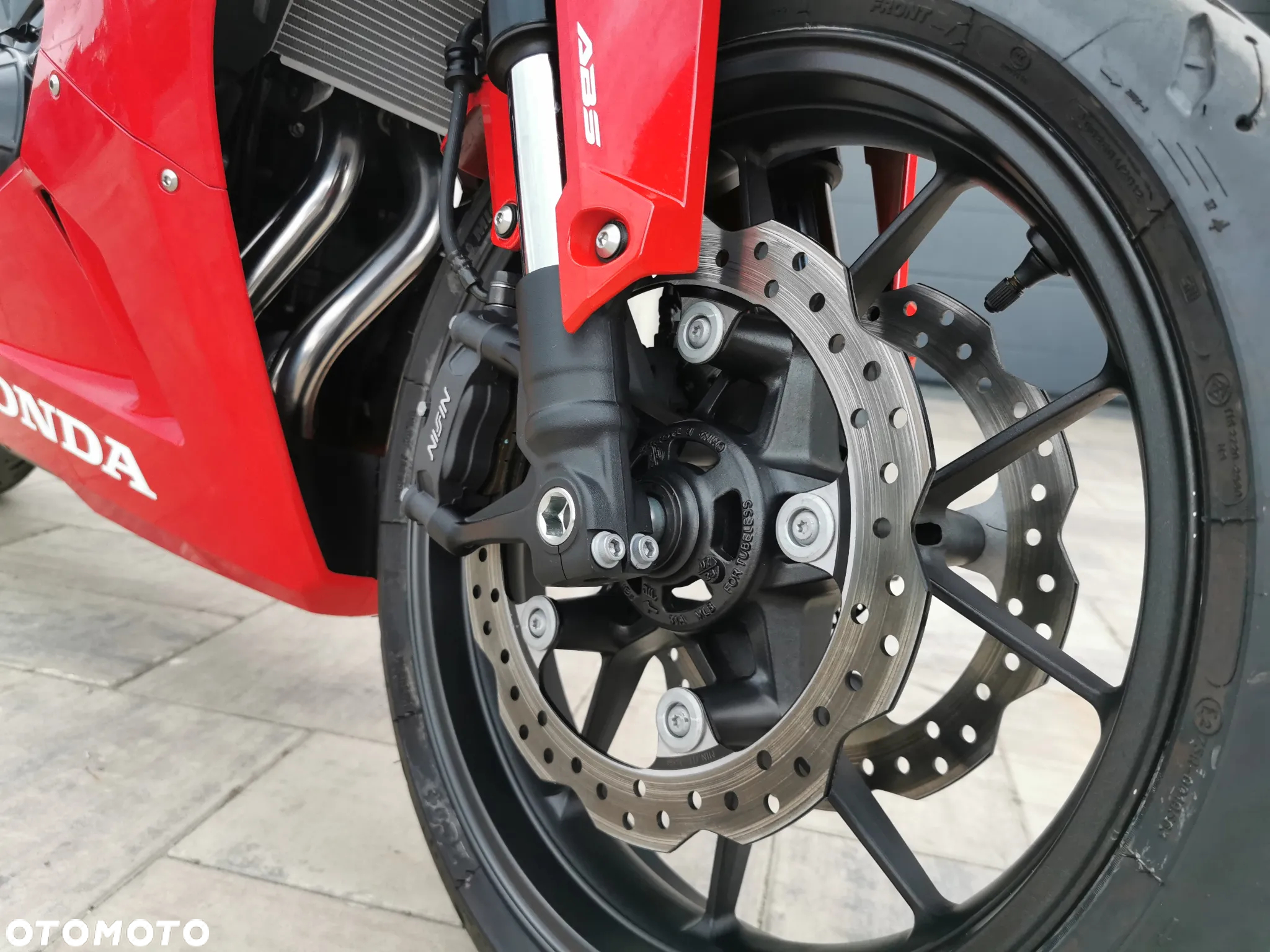 Honda CBR - 27