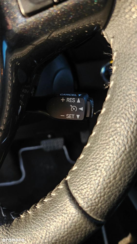 Toyota Yaris 1.5 20th Anniversary CVT - 9