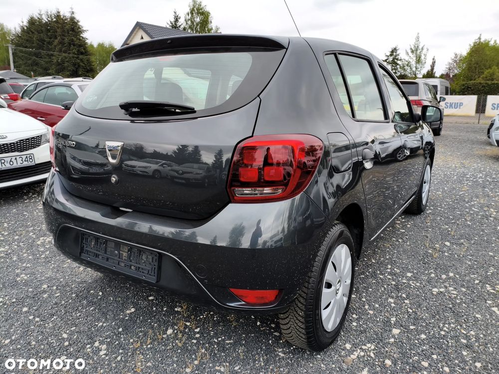 Dacia Sandero - 9