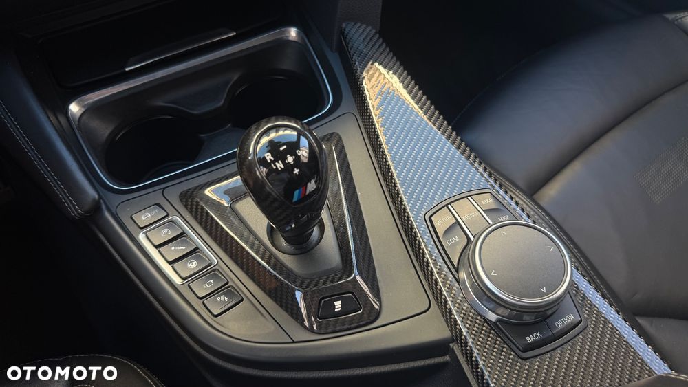 BMW M4 - 16