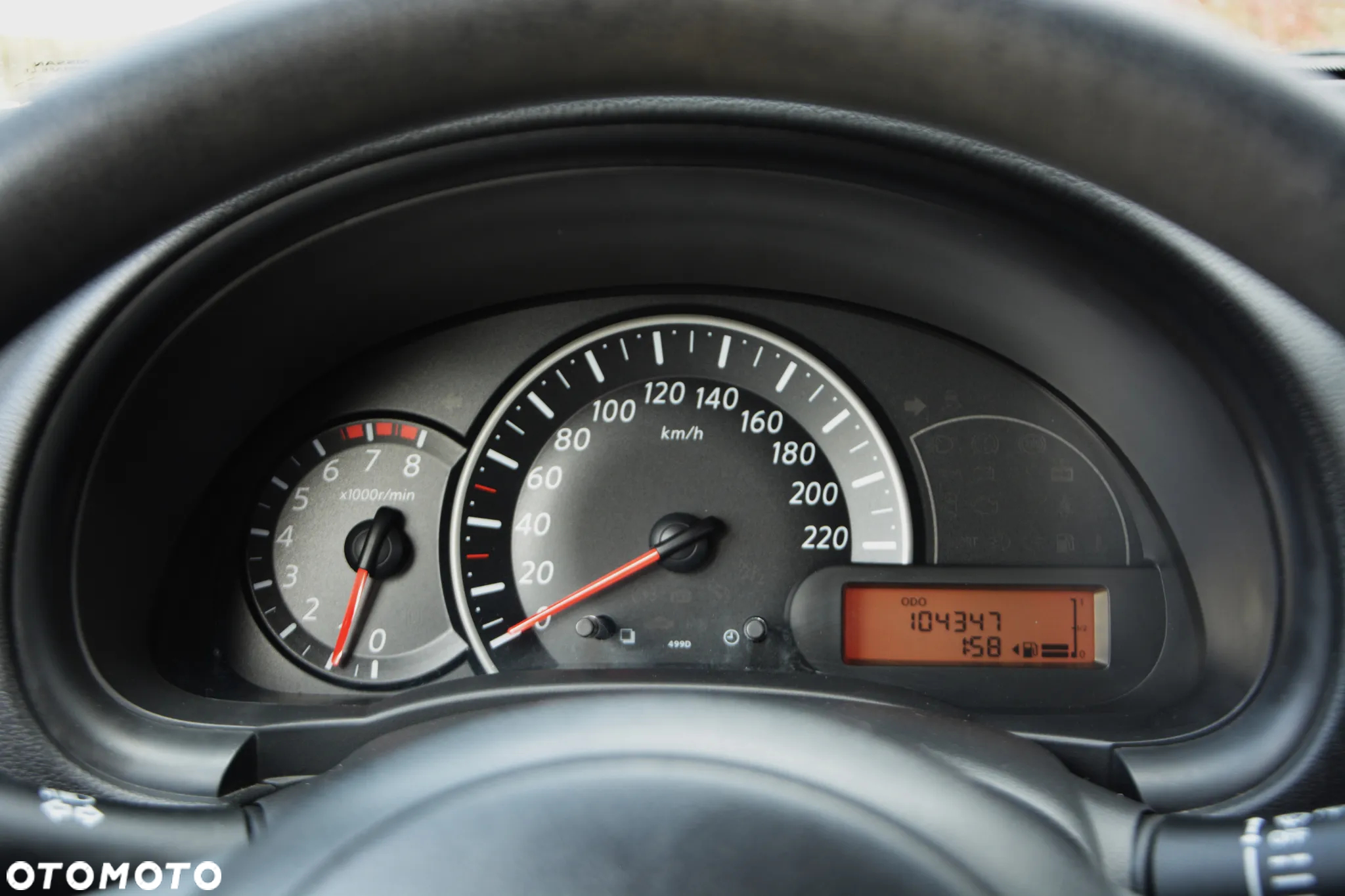 Nissan Micra 1.2 30th Anniversary - 8