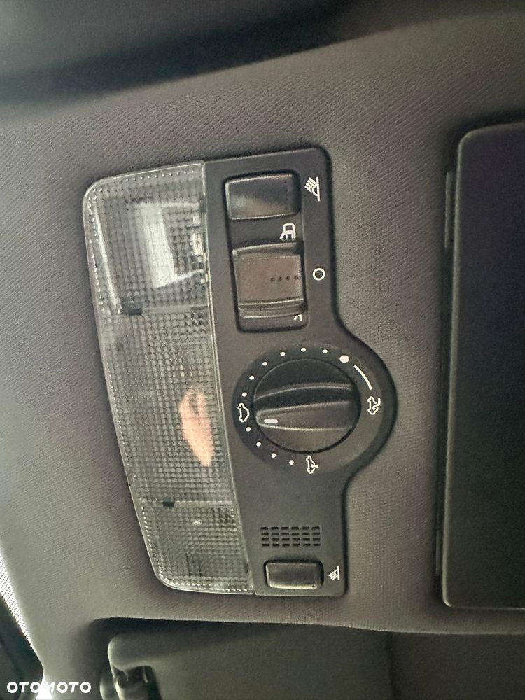 Skoda Octavia 2.0 TDI DPF DSG RS - 13