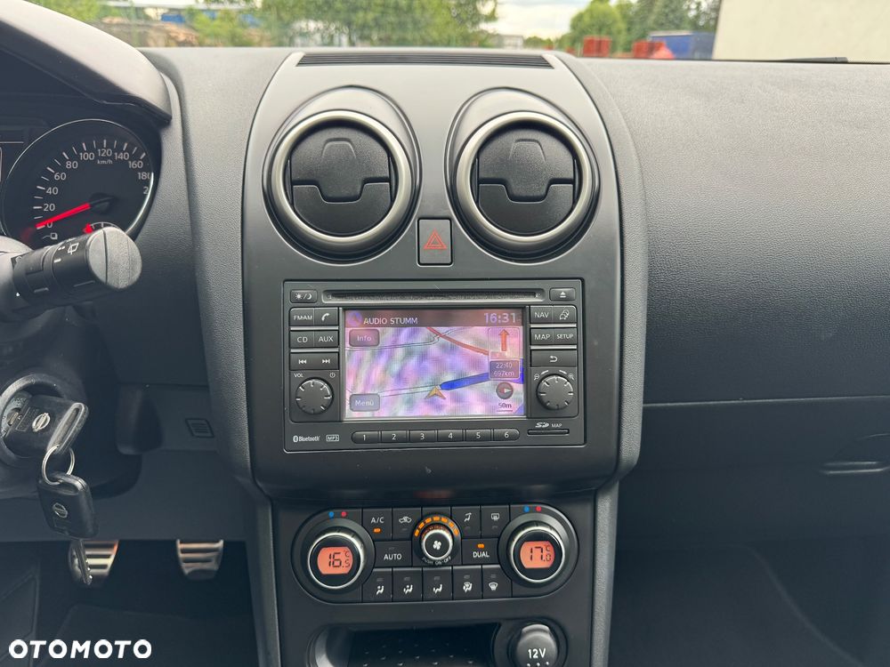 Nissan Qashqai - 14
