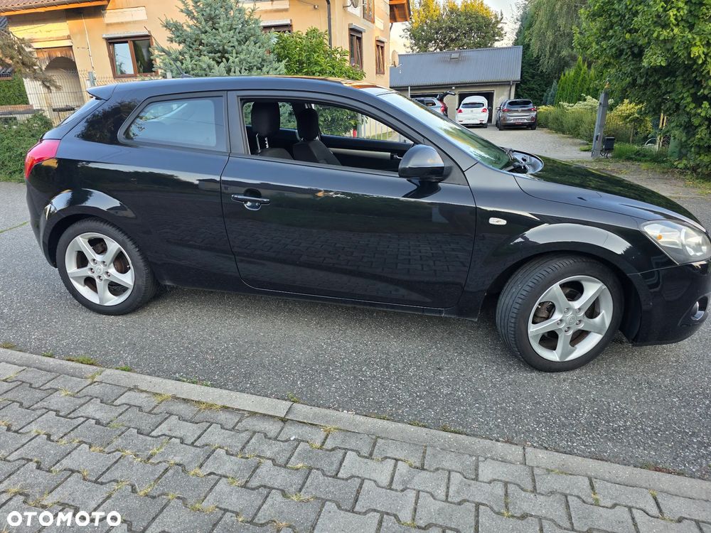 Kia ProCeed pro Ceed 1.6 CVVT Vision - 24