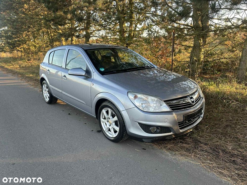 Opel Astra - 2