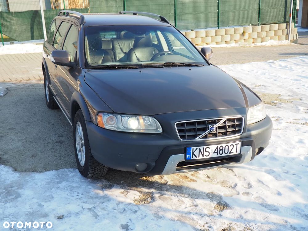 Volvo XC 70 - 1