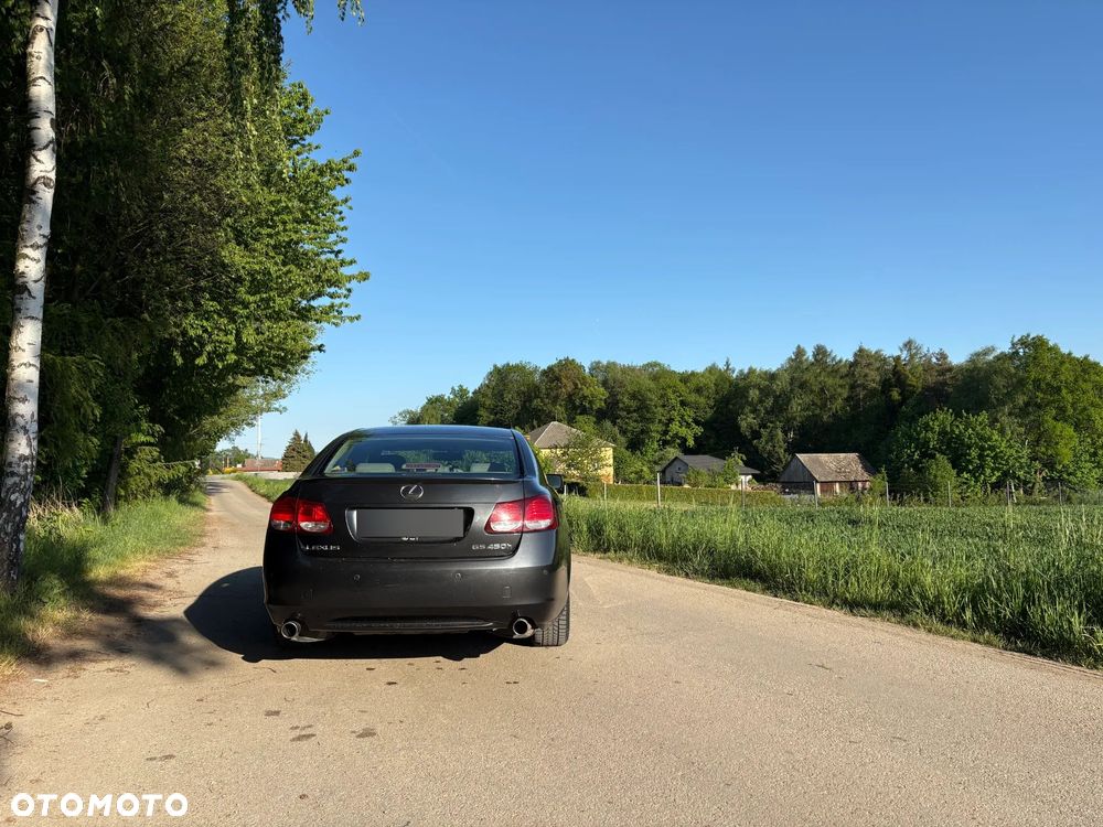 Lexus GS - 3