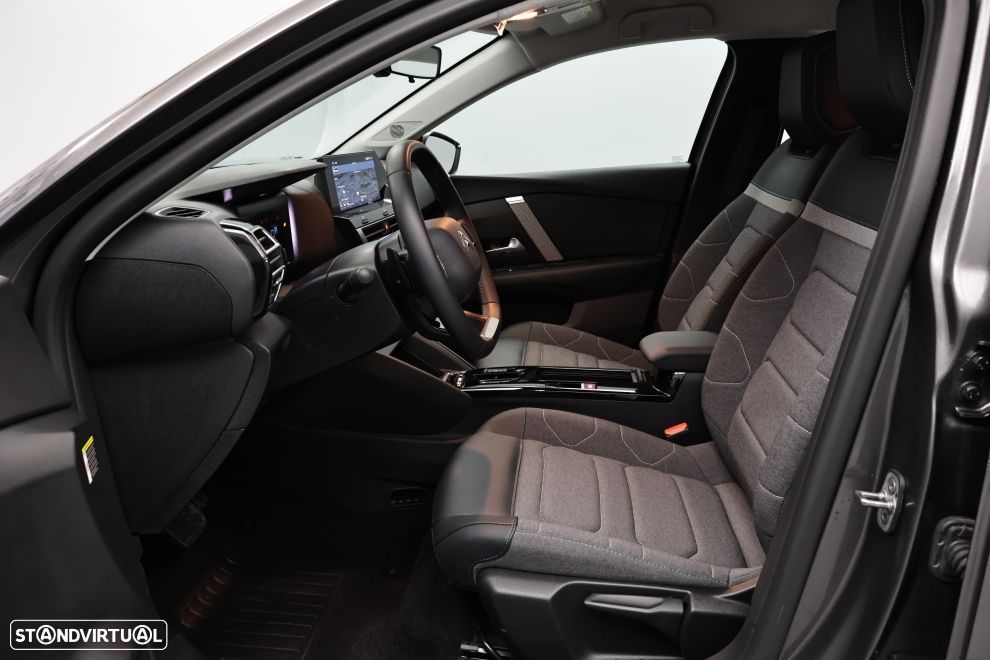 Citroën C4 1.2 Hybrid Plus e-DSC6 - 26