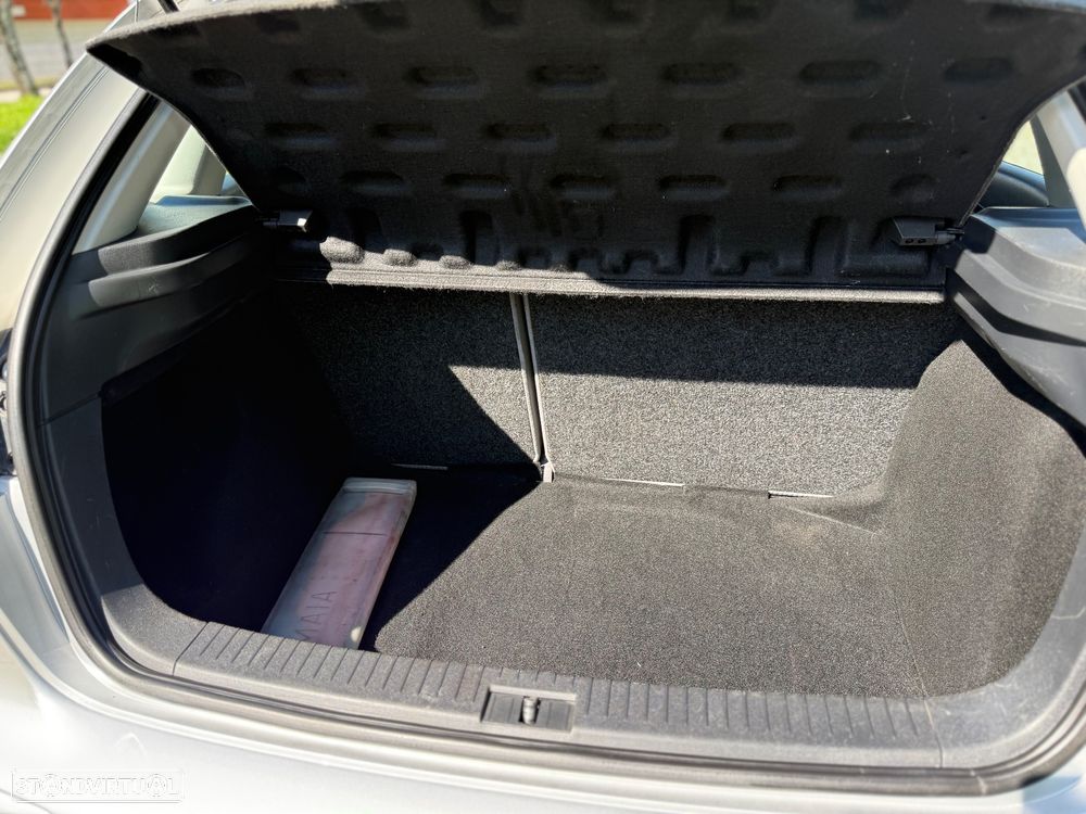 SEAT Ibiza 1.2 12V Stella - 8